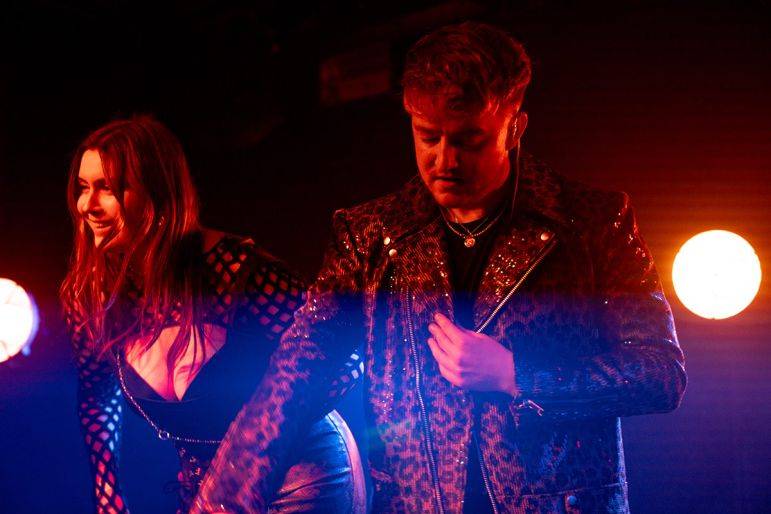 Click to enlarge image tmc-09.jpg Click to enlarge image tmc-09.jpg