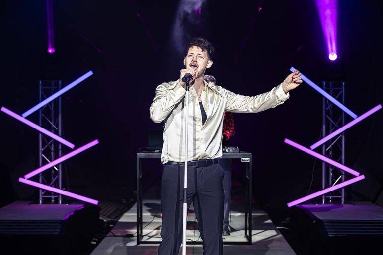 Click to enlarge image prism-03.jpg Click to enlarge image prism-03.jpg