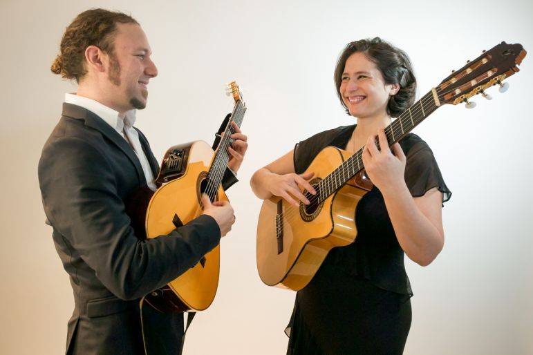 Click to enlarge image duo-del-sol-03.jpg Click to enlarge image duo-del-sol-03.jpg