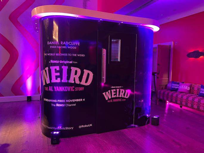 Click to enlarge image pop-up-karaoke-04.jpg Click to enlarge image pop-up-karaoke-04.jpg