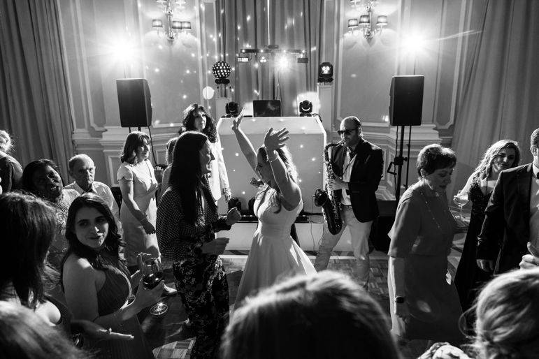 Click to enlarge image jason-sax-06.jpg Click to enlarge image jason-sax-06.jpg