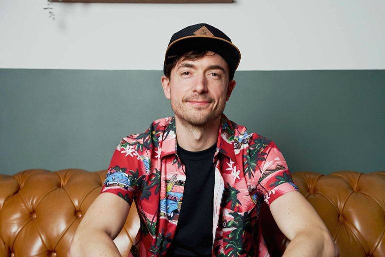 Click to enlarge image hawaiian-air-06.jpg