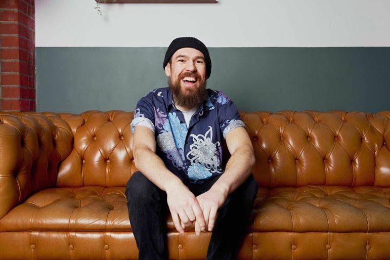 Click to enlarge image hawaiian-air-08.jpg