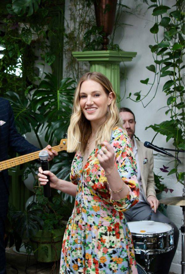 Click to enlarge image reverie-01.jpg