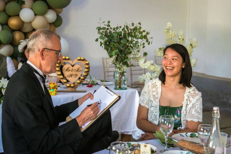 Click to enlarge image artographic-03.jpg