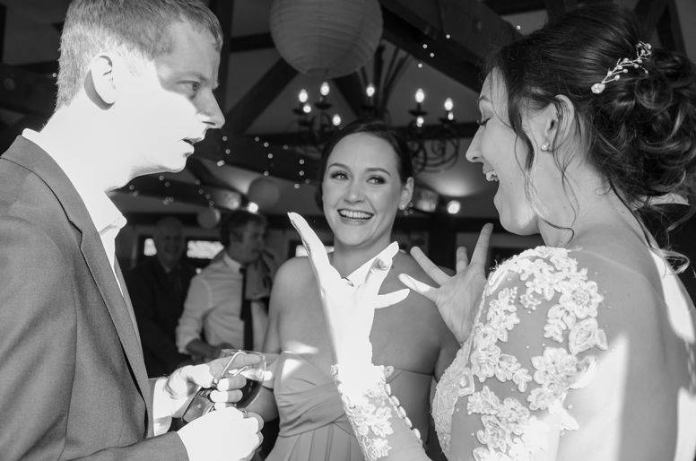 Click to enlarge image close-up-magic-07.jpg