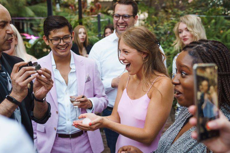 Click to enlarge image thats-magic-04.jpg