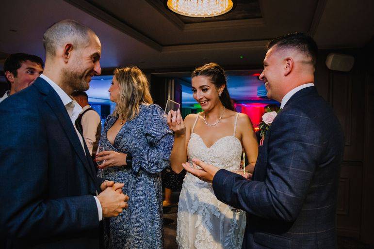 Click to enlarge image astonisher-01.jpg