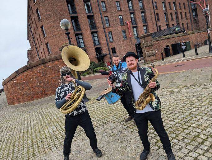 Click to enlarge image roaming-empire-02.jpg