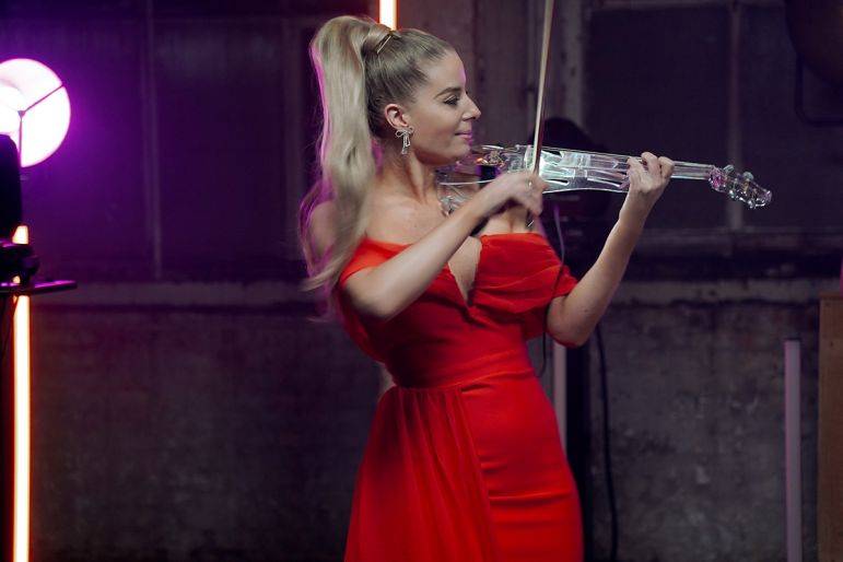 Click to enlarge image hyperflora-11.jpg