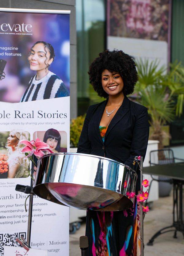 Click to enlarge image isha-07.jpg