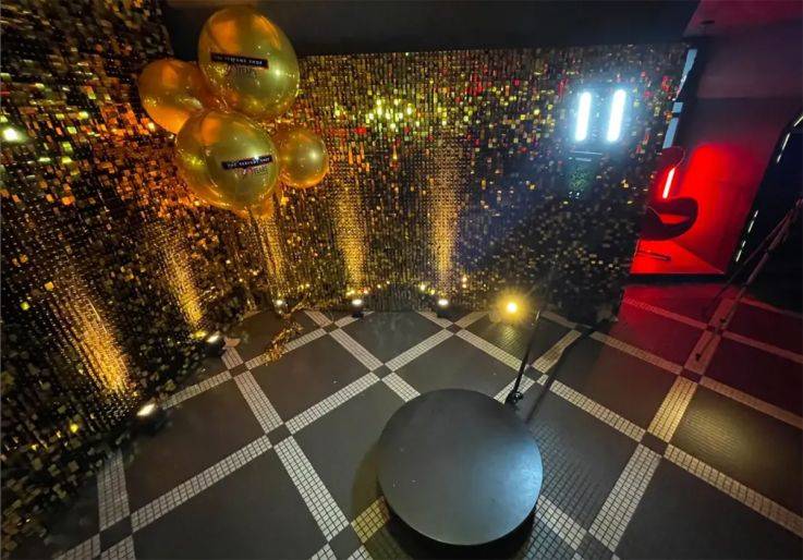 Click to enlarge image 02.jpg